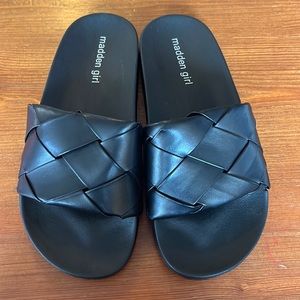 NWOT Madden Girl sandals